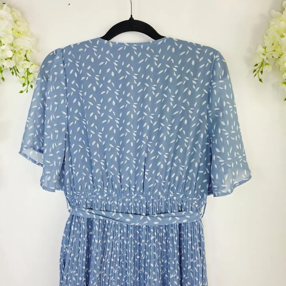 Entro Midi Tiered Dress Large Blue White Feather Pleated Flutter Sleeve Cottage - Picture 8 of 15
